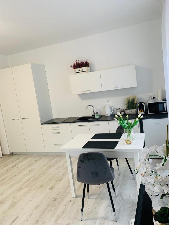 Apartament Walczaka 22 Miejsce Parkingowe Gorzow Wielkopolski Dış mekan fotoğraf